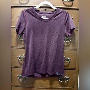 REI co op Women's maroon Dry fit T-Shirt--S